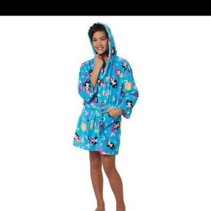 St. Eve swim robe cover up size 5/6